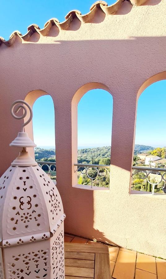 Hameau Des Amandiers - Vue Mer, Golf Et Vignes Lägenhet Saint-Cyr-sur-Mer Exteriör bild