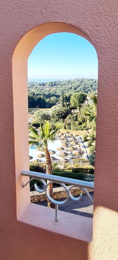 Hameau Des Amandiers - Vue Mer, Golf Et Vignes Lägenhet Saint-Cyr-sur-Mer Exteriör bild